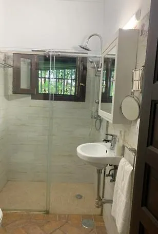 Monkeys Apartments La Gloria Pool Sanlucar La Mayor 0*,